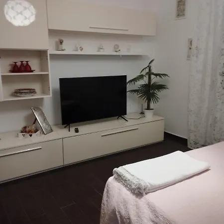 Benny House بيت للعطل